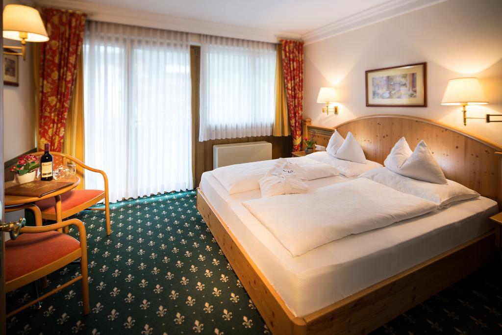 Vital - Und Wellnesshotel Hanneshof Filzmoos Pokój zdjęcie